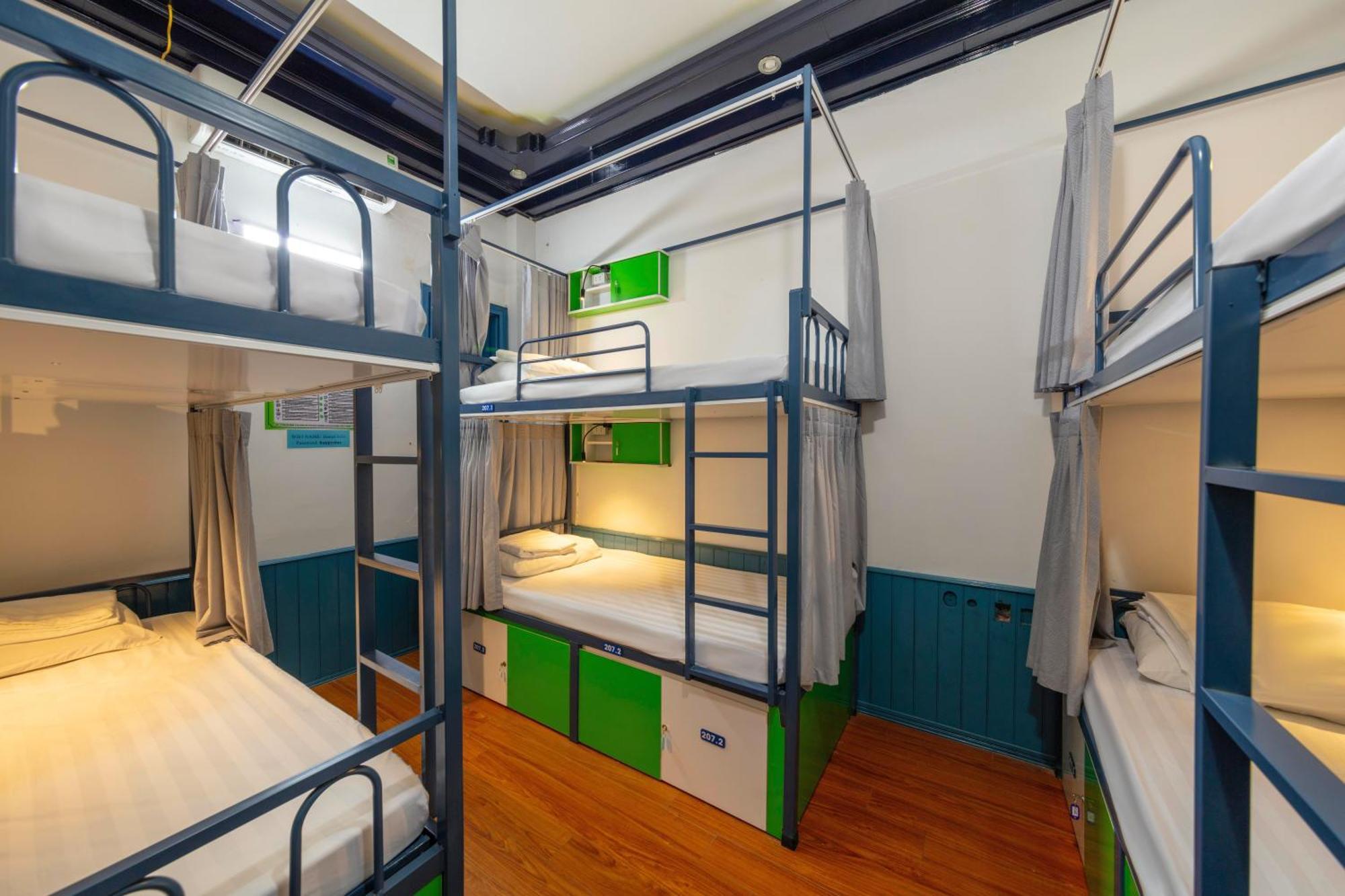 Hanoi Solo Hostel Zewnętrze zdjęcie