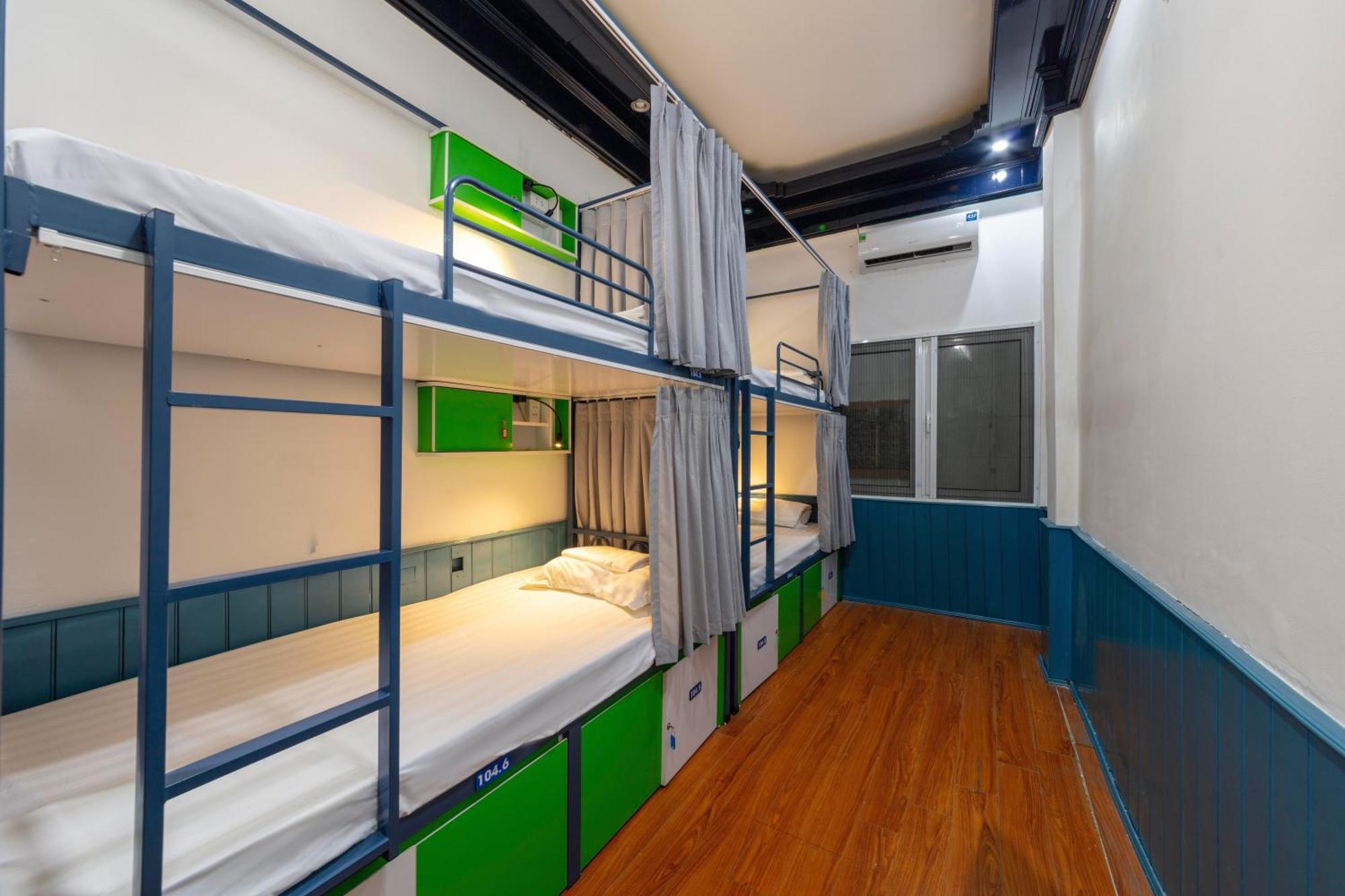 Hanoi Solo Hostel Zewnętrze zdjęcie