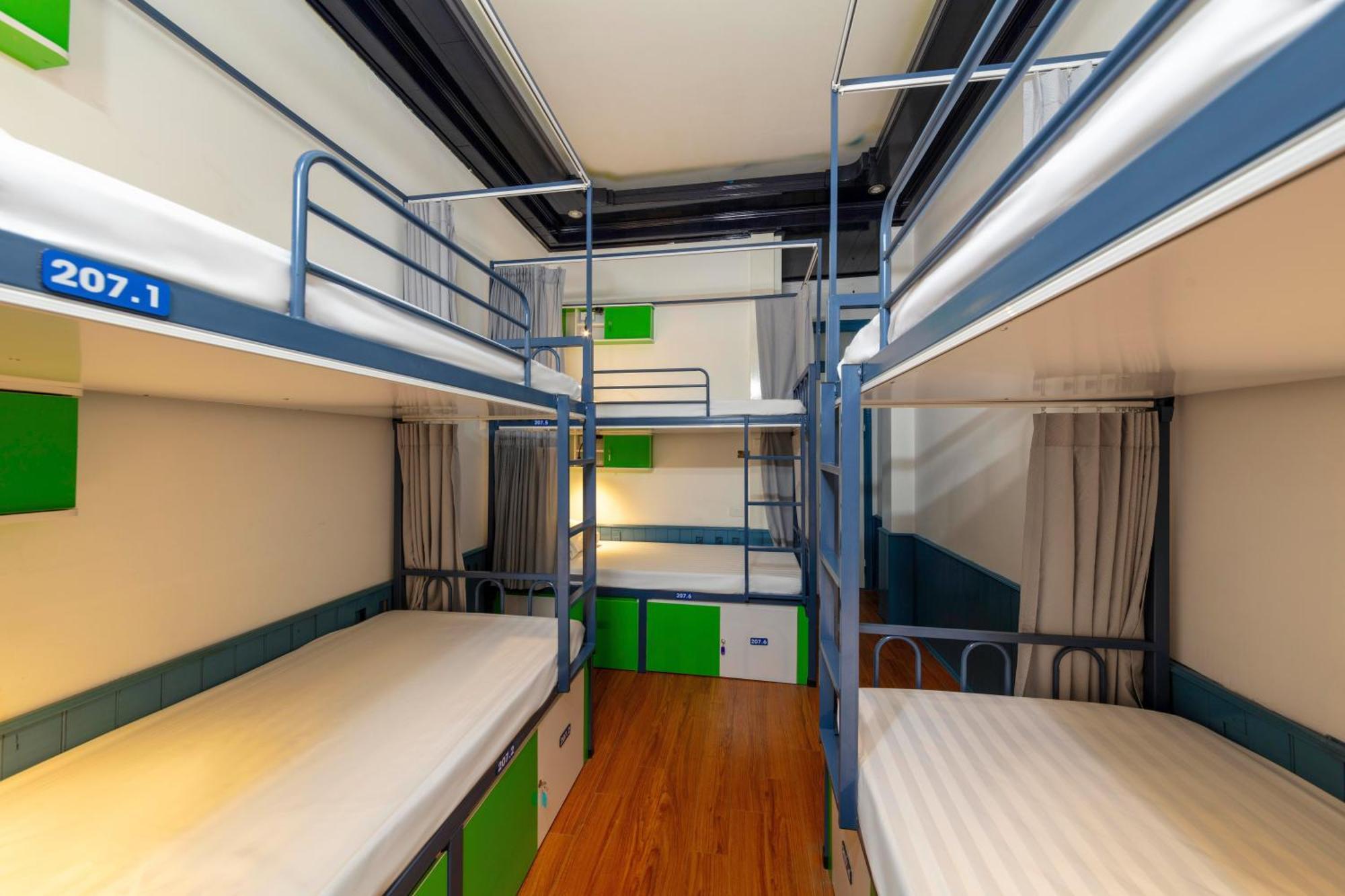 Hanoi Solo Hostel Zewnętrze zdjęcie