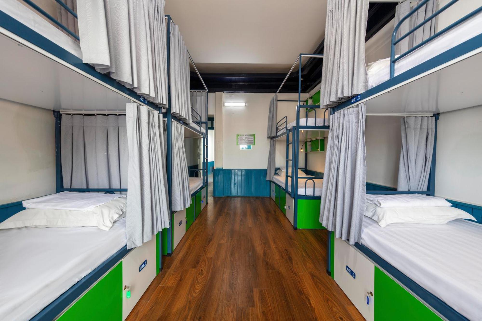 Hanoi Solo Hostel Zewnętrze zdjęcie