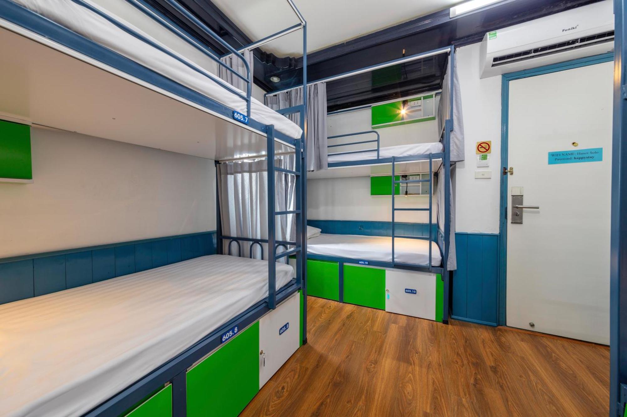 Hanoi Solo Hostel Zewnętrze zdjęcie