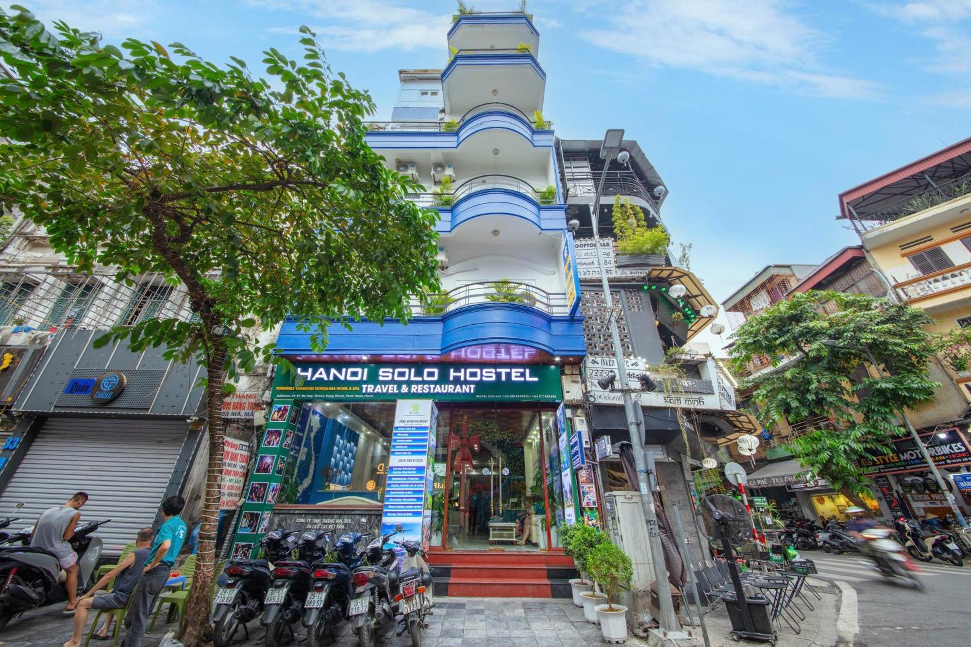 Hanoi Solo Hostel Zewnętrze zdjęcie