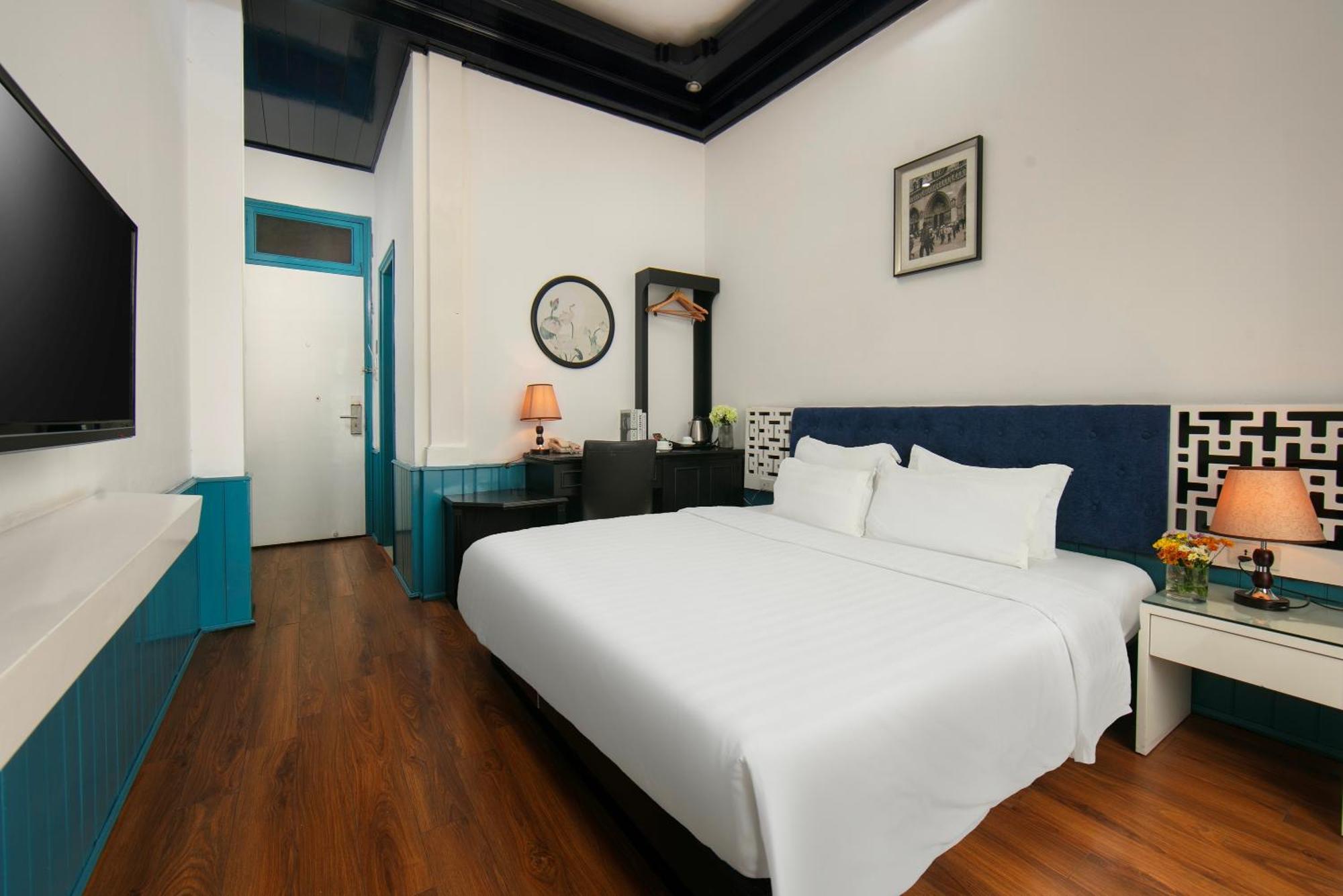Hanoi Solo Hostel Zewnętrze zdjęcie
