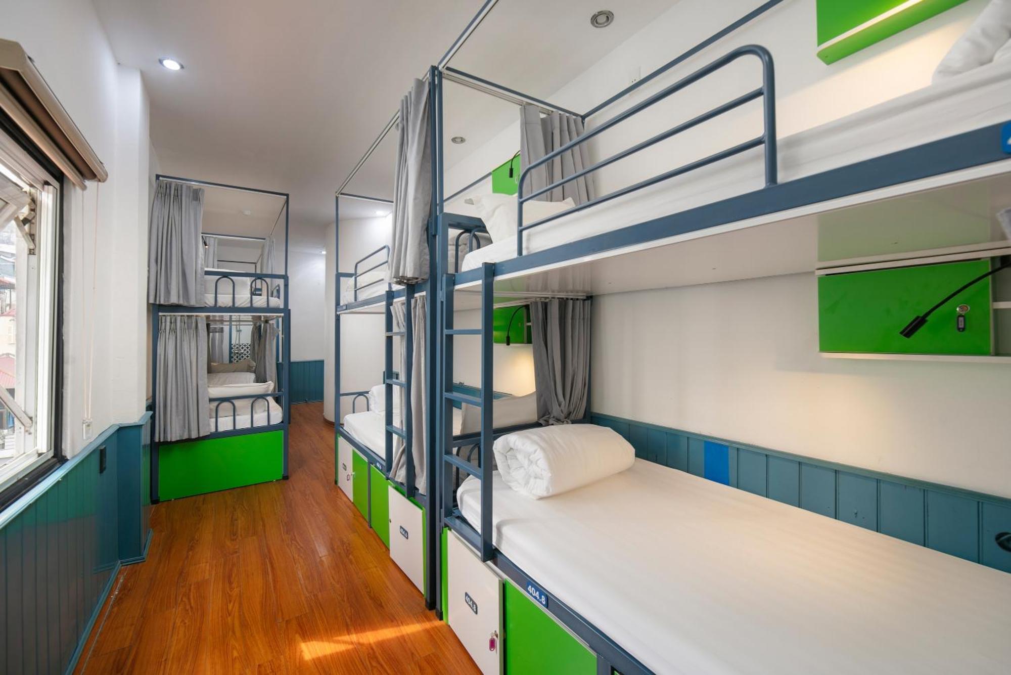 Hanoi Solo Hostel Zewnętrze zdjęcie