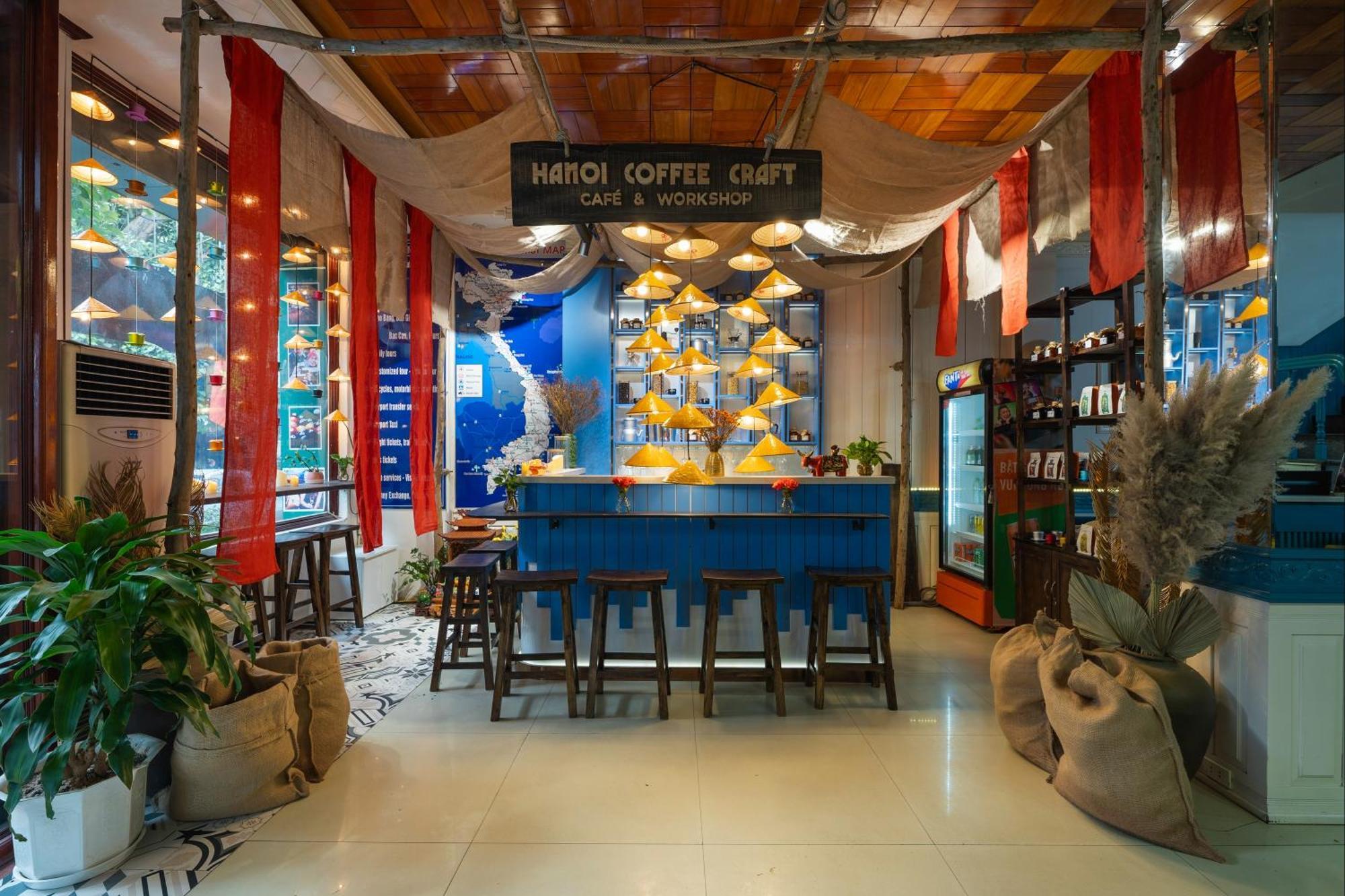 Hanoi Solo Hostel Zewnętrze zdjęcie