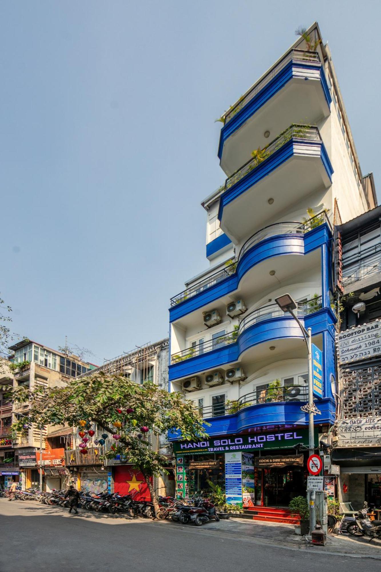 Hanoi Solo Hostel Zewnętrze zdjęcie